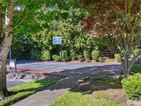 5025 Davis Place S B, Renton WA 98055