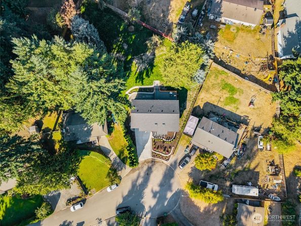19116 34th Dr SE, Bothell WA 98012