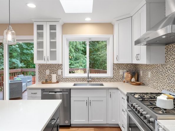 6315 142nd Avenue SE, Bellevue WA 98006