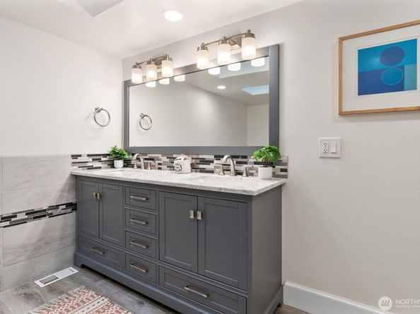 6315 142nd Avenue SE, Bellevue WA 98006