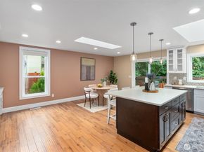 6315 142nd Avenue SE, Bellevue WA 98006