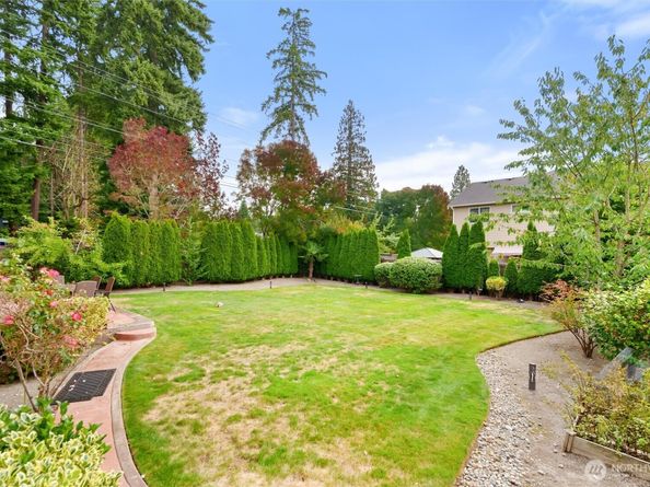 4426 SE 216th Place, Bothell WA 98021