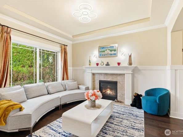 4426 SE 216th Place, Bothell WA 98021