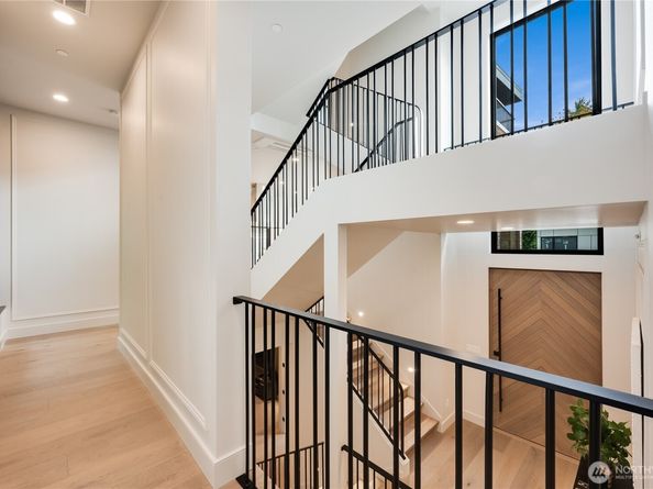 7128 NE 119th Lane, Kirkland WA 98034