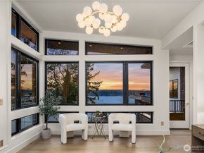 7128 NE 119th Lane, Kirkland WA 98034