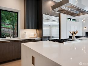 7128 NE 119th Lane, Kirkland WA 98034