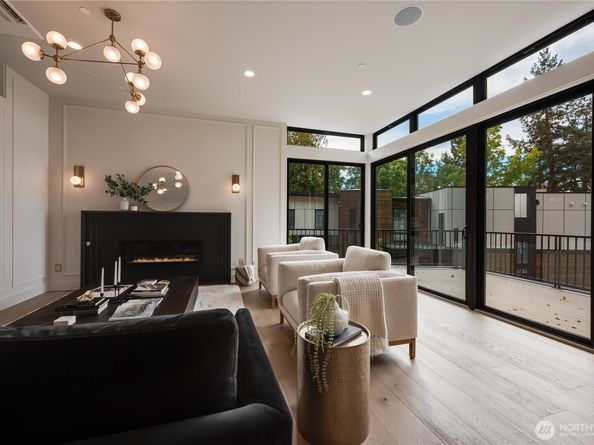 7128 NE 119th Lane, Kirkland WA 98034