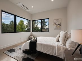 7128 NE 119th Lane, Kirkland WA 98034