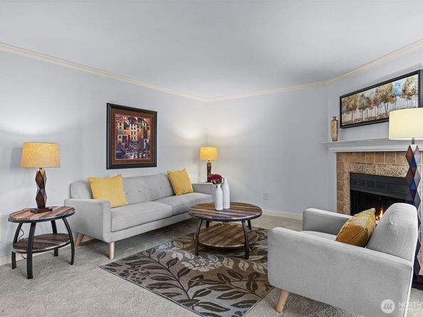 12044 100th Avenue NE H102, Kirkland WA 98034