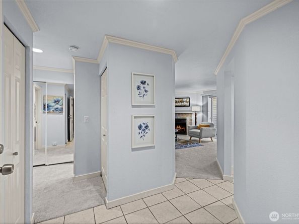 12044 100th Avenue NE H102, Kirkland WA 98034