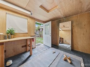 833 NW 52nd, Seattle WA 98107