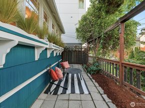 833 NW 52nd, Seattle WA 98107