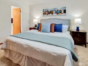 500 Olympic Place 304, Seattle WA 98119