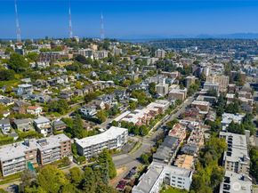 500 Olympic Place 304, Seattle WA 98119