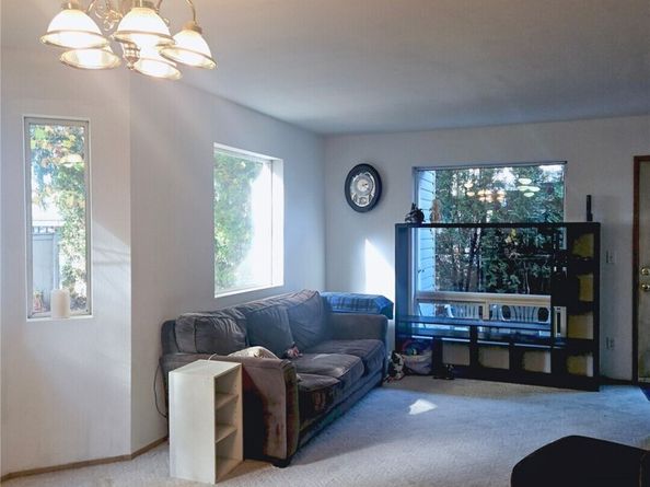 1101 37th Street SE 402, Auburn WA 98002