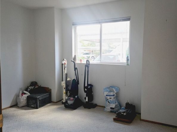 1101 37th Street SE 402, Auburn WA 98002