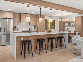 10406 115th Place NE, Kirkland WA 98033