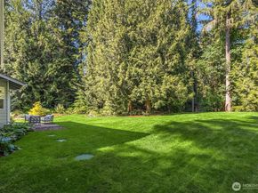 20108 NE 168th Place, Woodinville WA 98077