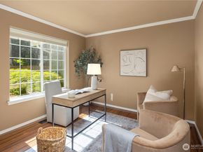 20108 NE 168th Place, Woodinville WA 98077