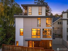 3959 1st Avenue NE A, Seattle WA 98105