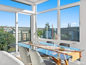 3959 1st Avenue NE A, Seattle WA 98105