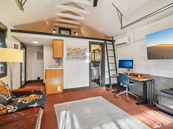 813 S Orcas Street, Seattle WA 98108