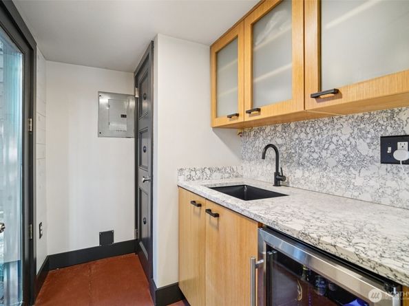 813 S Orcas Street, Seattle WA 98108