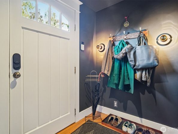 813 S Orcas Street, Seattle WA 98108