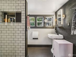 813 S Orcas Street, Seattle WA 98108