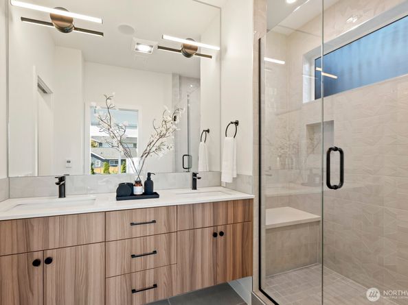 748 N 96th Street, Seattle WA 98103