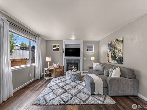 17824 19th Avenue SE, Bothell WA 98012