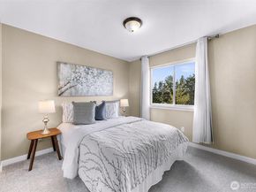 17824 19th Avenue SE, Bothell WA 98012