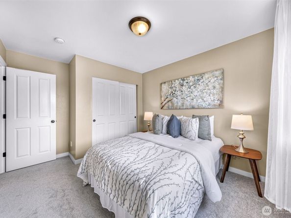 17824 19th Avenue SE, Bothell WA 98012