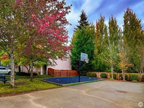 17824 19th Avenue SE, Bothell WA 98012