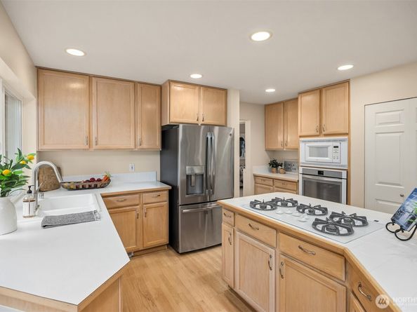 23587 Monument Place NW, Poulsbo WA 98370