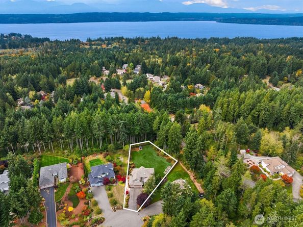23587 Monument Place NW, Poulsbo WA 98370