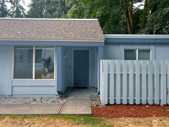 4300 NE Sunset Boulevard L3, Renton WA 98059