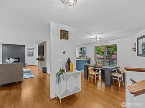 13922 Manor Way, Lynnwood WA 98087