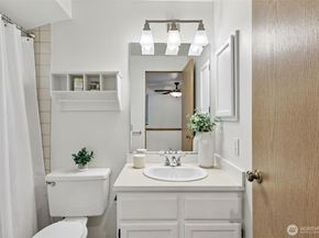 22035 NE 15th Street, Sammamish WA 98074