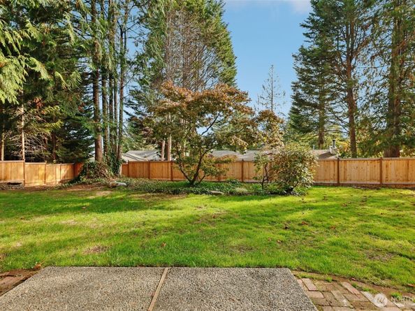 22035 NE 15th Street, Sammamish WA 98074