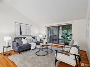 22035 NE 15th Street, Sammamish WA 98074
