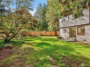 22035 NE 15th Street, Sammamish WA 98074