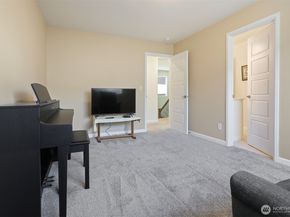 130 178th Street SE, Bothell WA 98012