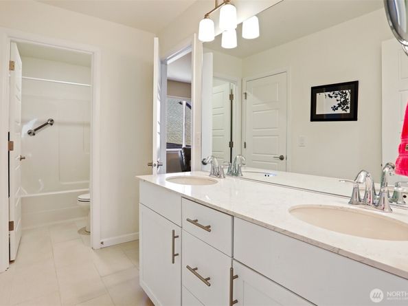 130 178th Street SE, Bothell WA 98012