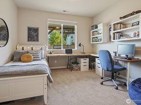 130 178th Street SE, Bothell WA 98012