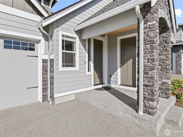 1698 SW 344th Place, Federal Way WA 98023