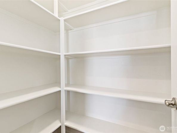 1698 SW 344th Place, Federal Way WA 98023