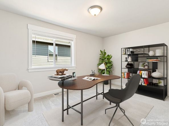 1698 SW 344th Place, Federal Way WA 98023