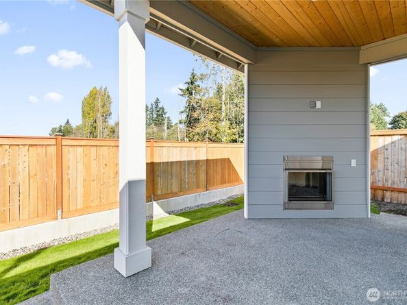 1698 SW 344th Place, Federal Way WA 98023