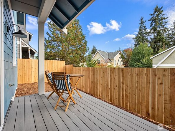 23 Beargrass Lane NE, Poulsbo WA 98370